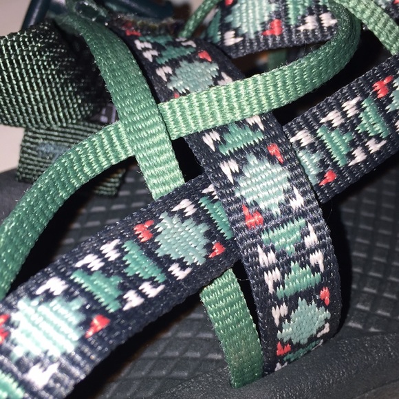 Chaco Sandals sizes 7,9, and 10 New without Tags - Picture 7 of 8